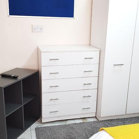 Double Ensuite Rooms Near City Centre 버밍엄 외부 사진