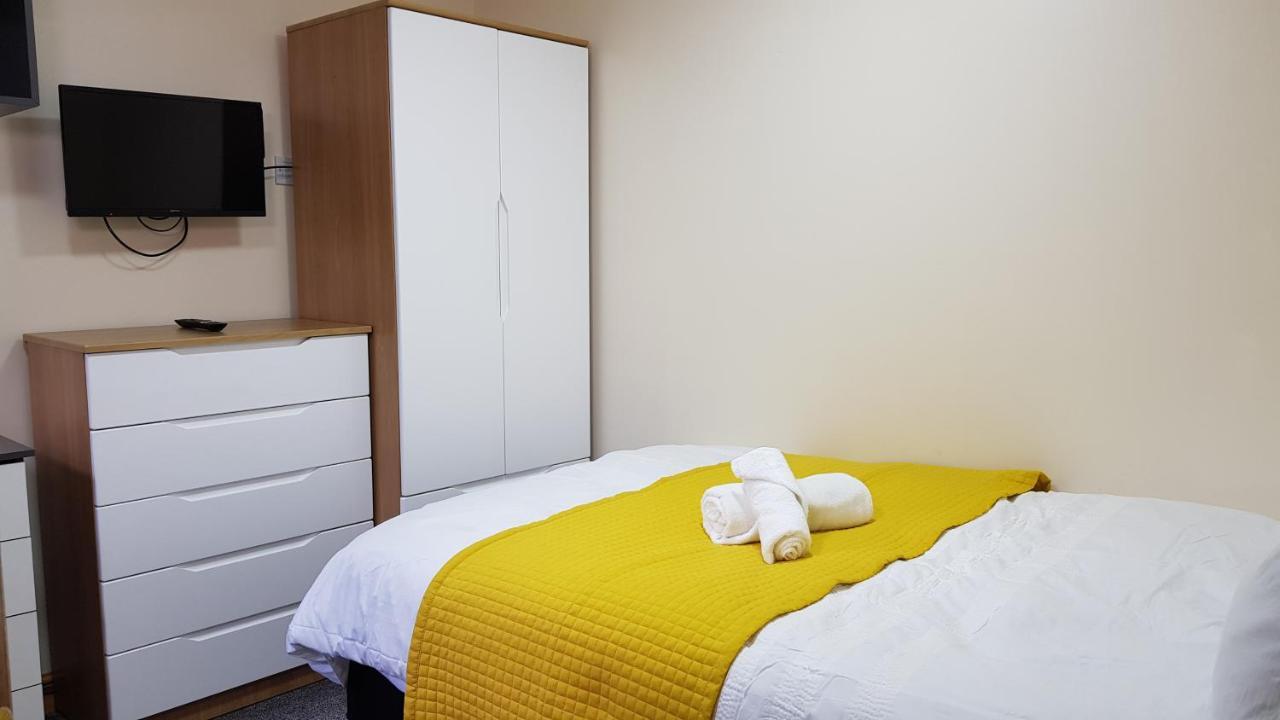 Double Ensuite Rooms Near City Centre 버밍엄 외부 사진