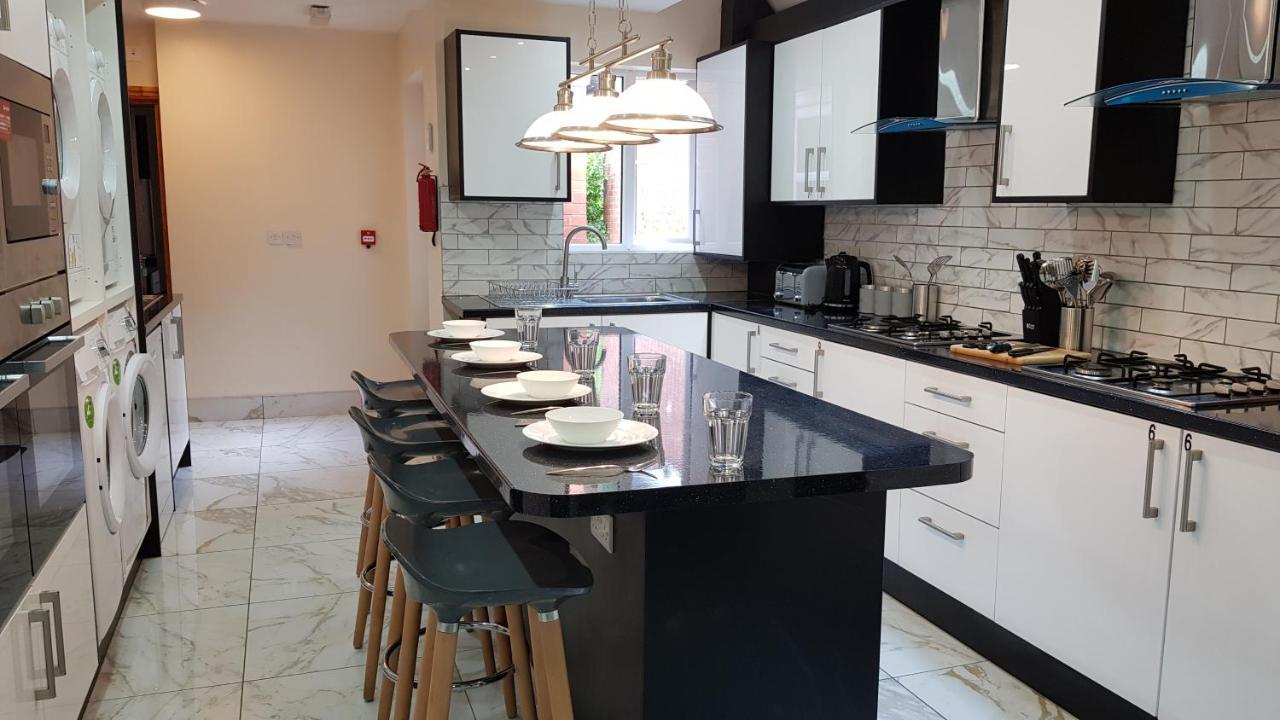 Double Ensuite Rooms Near City Centre 버밍엄 외부 사진
