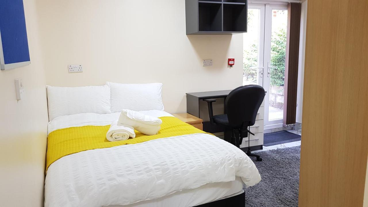 Double Ensuite Rooms Near City Centre 버밍엄 외부 사진