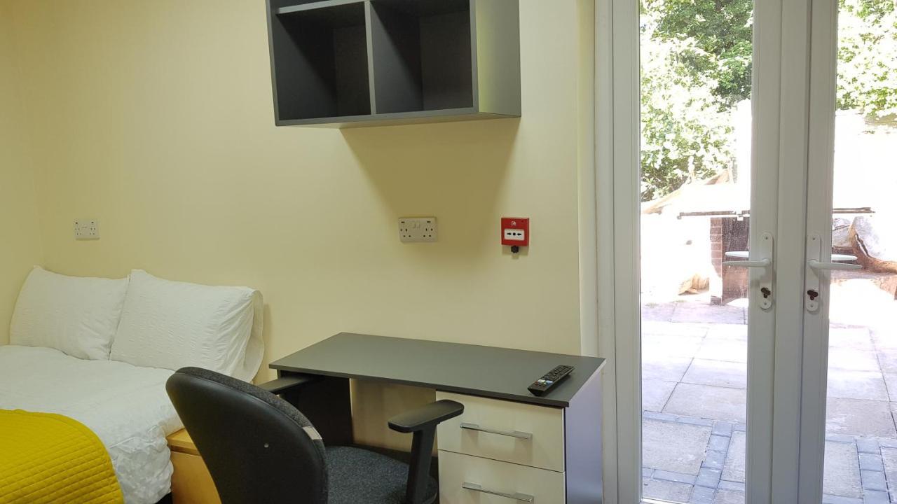 Double Ensuite Rooms Near City Centre 버밍엄 외부 사진