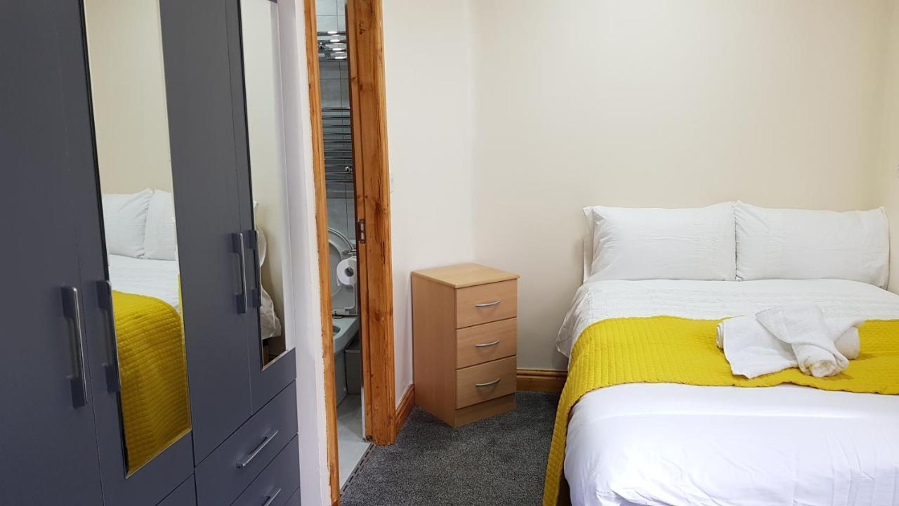 Double Ensuite Rooms Near City Centre 버밍엄 외부 사진