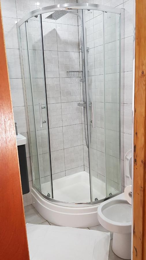 Double Ensuite Rooms Near City Centre 버밍엄 외부 사진